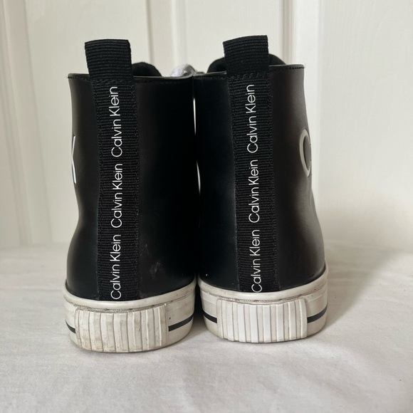CALVIN KLEIN high top shoes - Picture 2 of 5